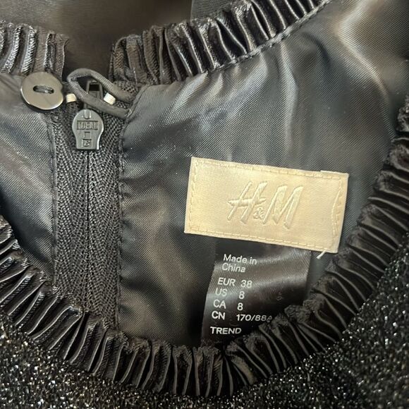 H&M Black Glittered Cocktail Dress with Shimmer Belt - Picture 5 of 6